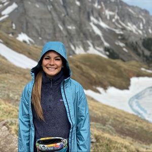 Meet your Posher, Nikki